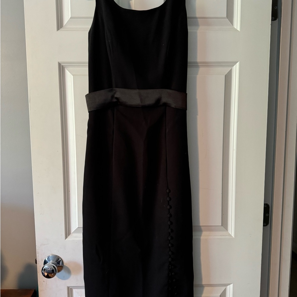 Mariana Black Sheath Midi Dress Scoop Neck